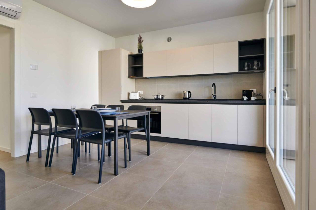 Apartmentsgarda - Garda31 Residence Exteriör bild